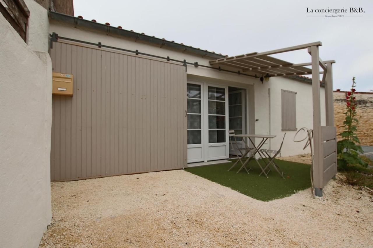 House On The Island Of Oleron Near The Cotiniere Villa Saint-Pierre-d'Oleron Dış mekan fotoğraf